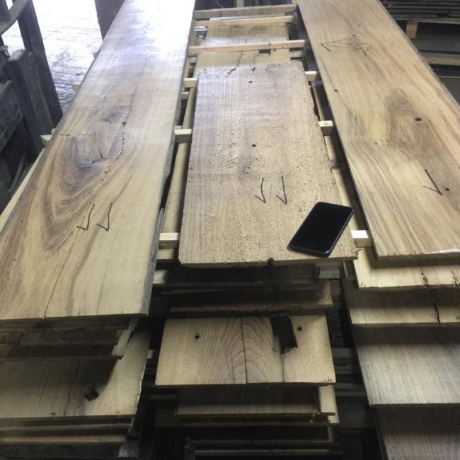 Reclaimed Engineered Wide Planks. Huge stockholding of all sorts of floorboards, all kiln-dried and fully engineered ready to install over concrete or under-floor heating